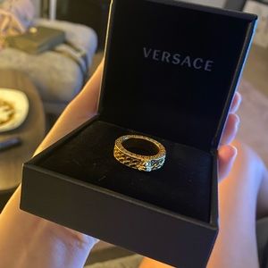 Versace ring 100% auth